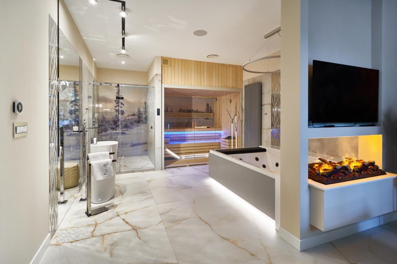 Pietryna Apartments Luxury - Sauna , Jacuzzi , Bezposrednio Przy Ul Piotrkowskiej Łódź Kültér fotó